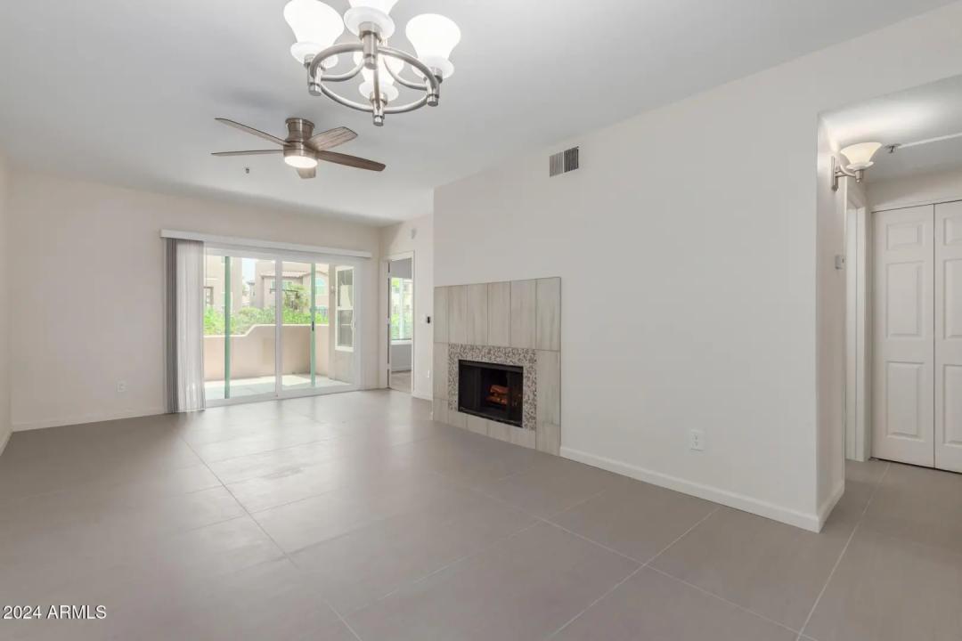 Real Estate Picture 5