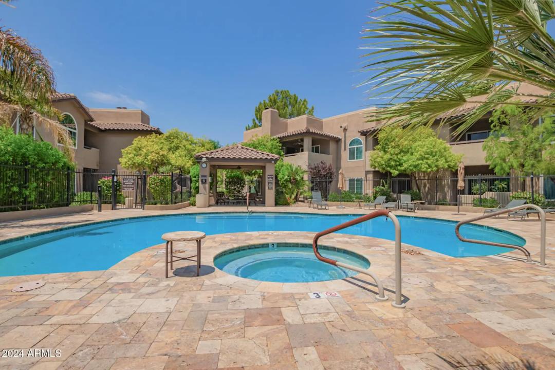 Real Estate Picture 28