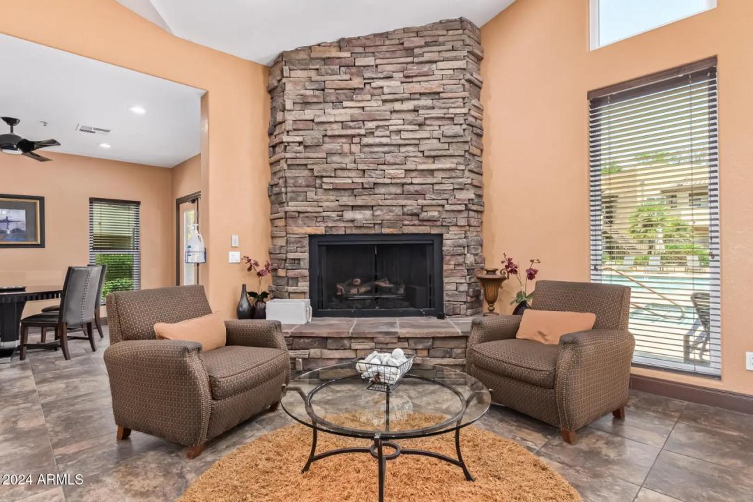 Real Estate Picture 39