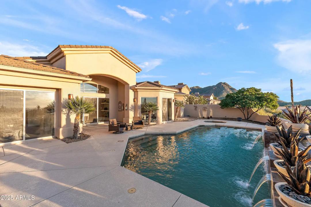 Real Estate Picture 42