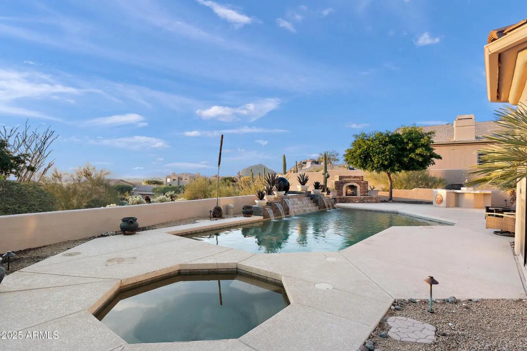 Real Estate Picture 39