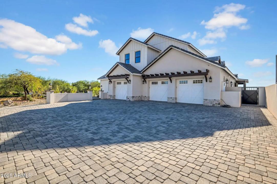 Real Estate Picture 78