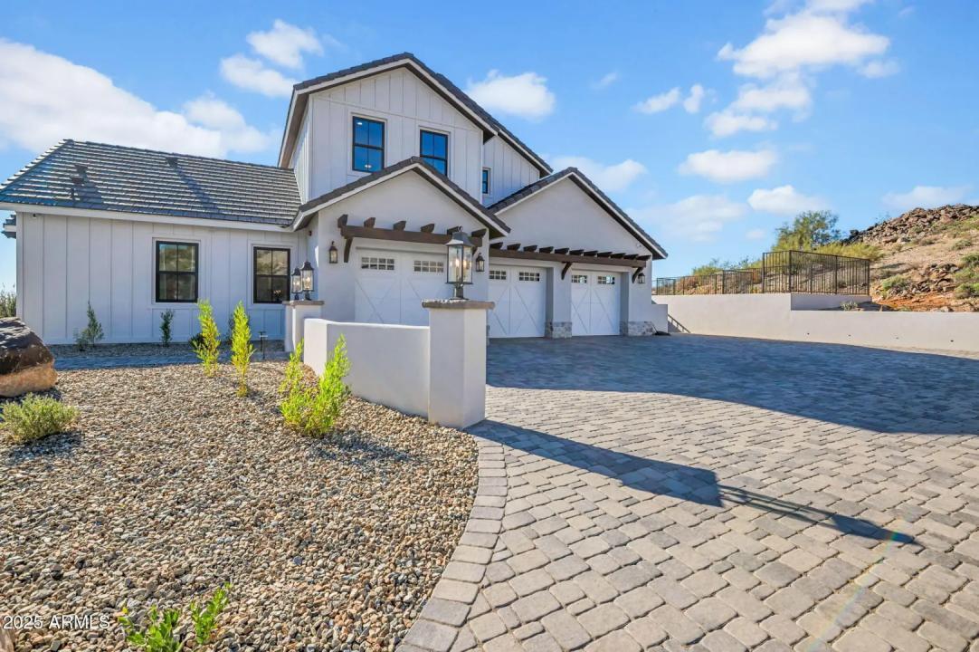 Real Estate Picture 77