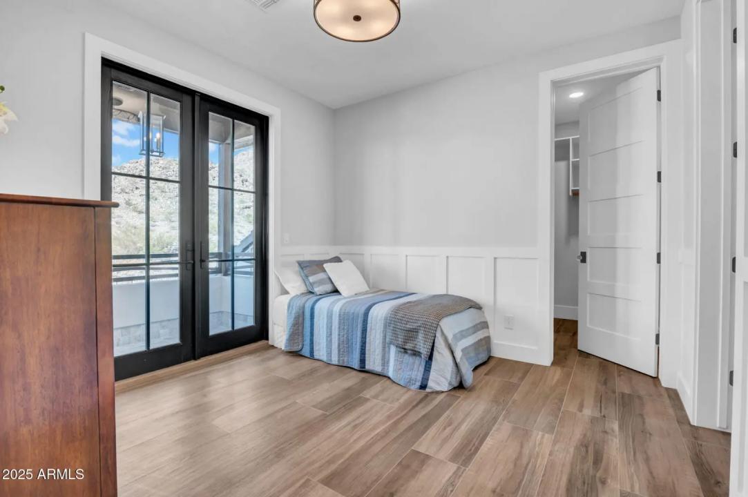 Real Estate Picture 54