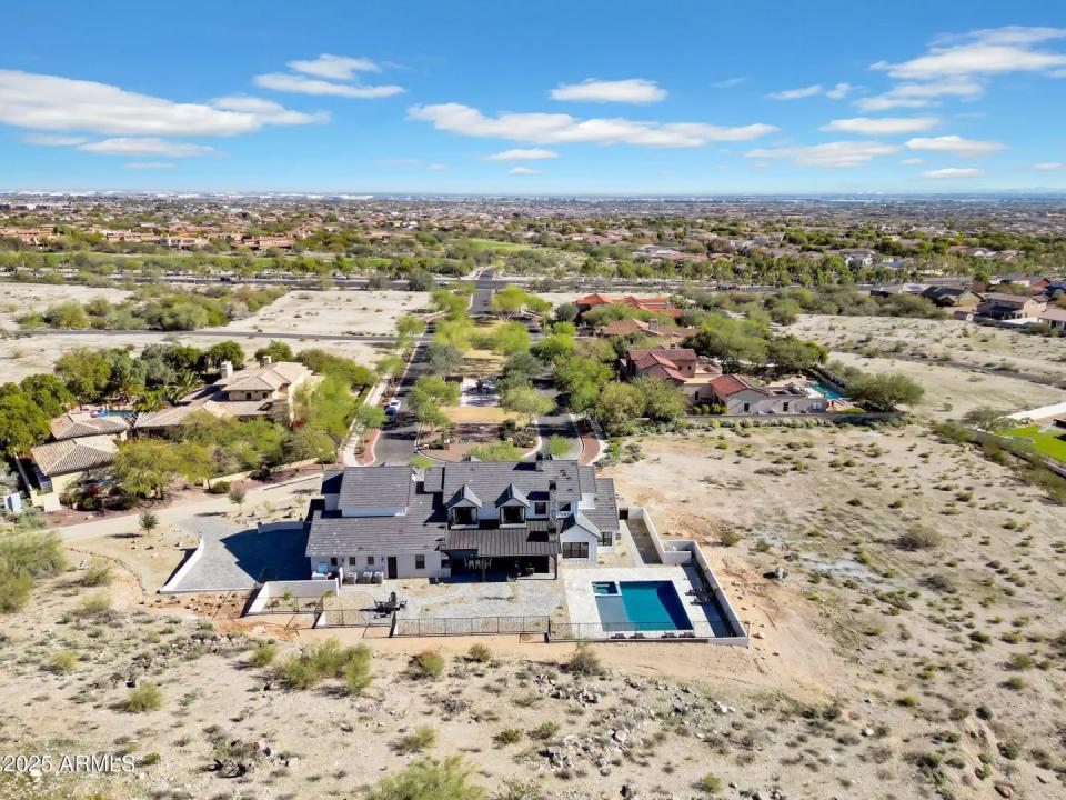 Real Estate Picture 86