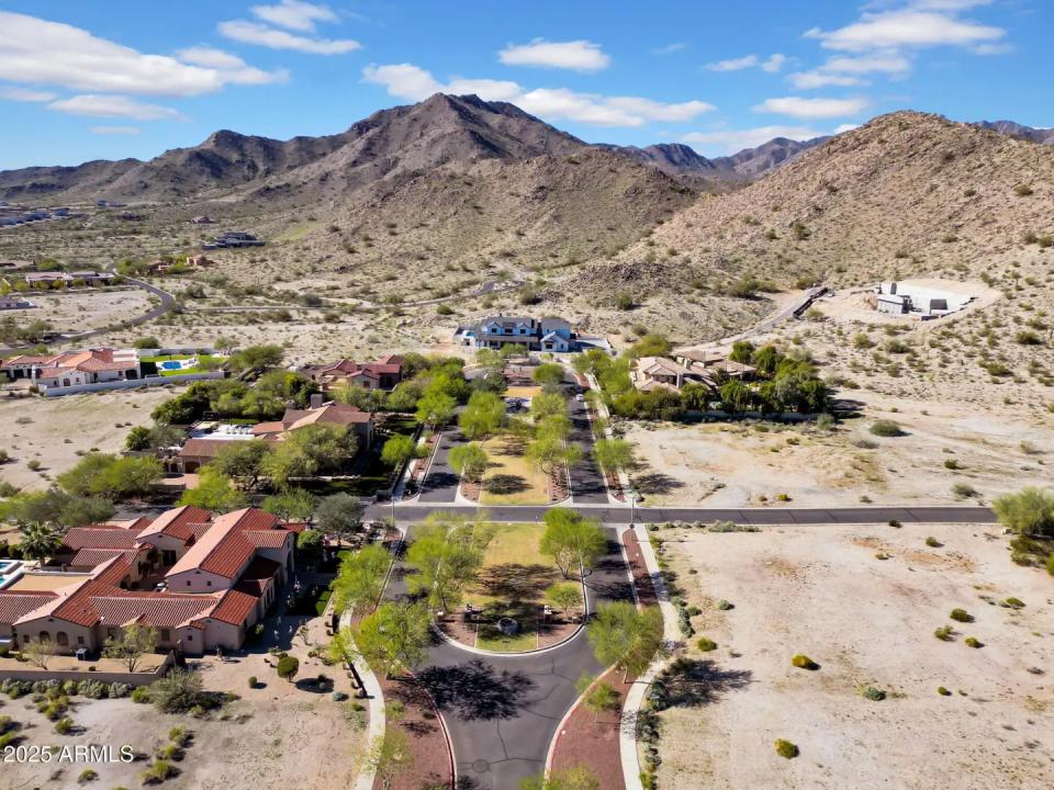 Real Estate Picture 91