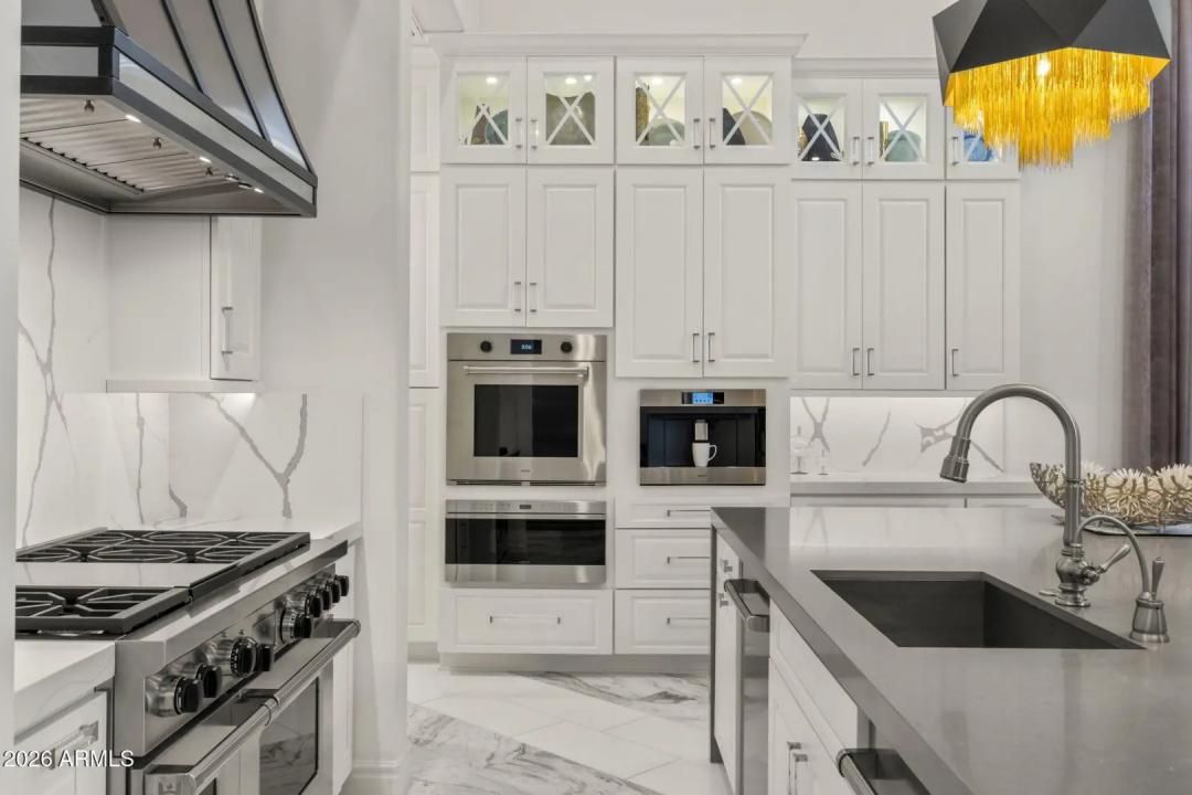 Real Estate Picture 26