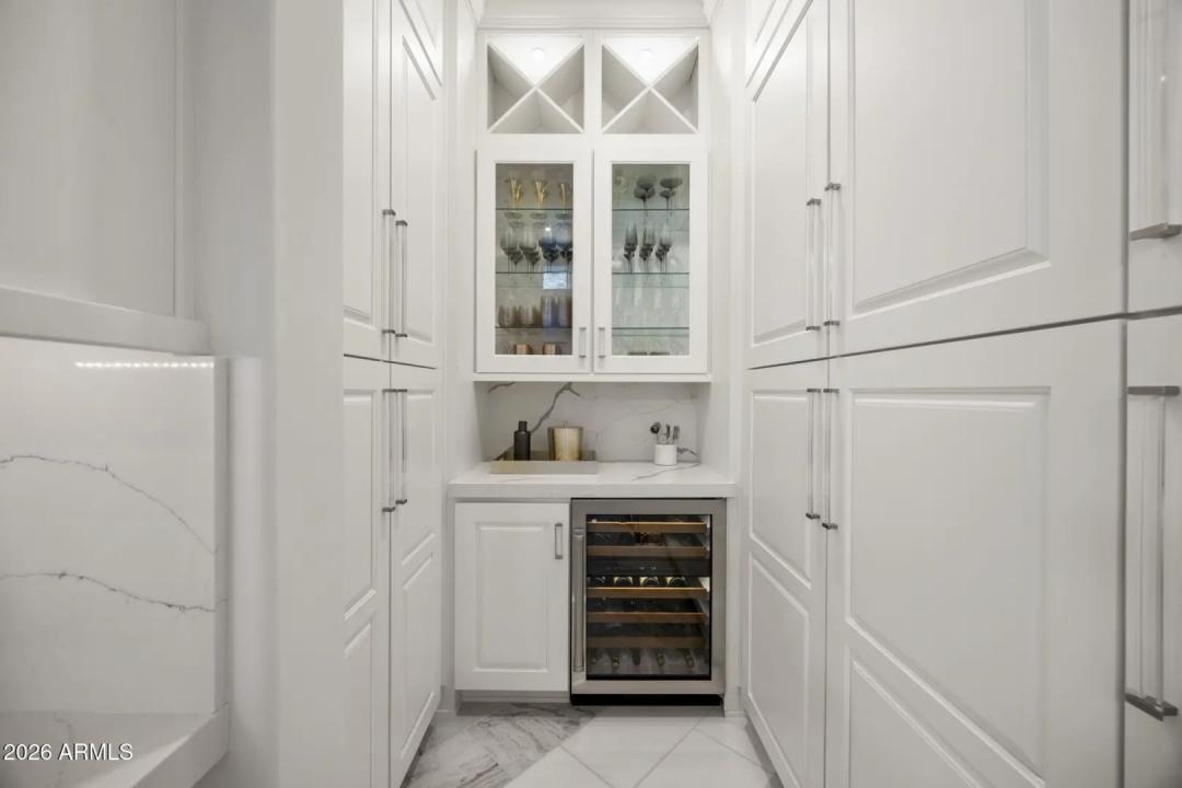 Real Estate Picture 27