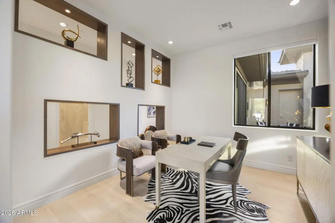 Real Estate Picture 30