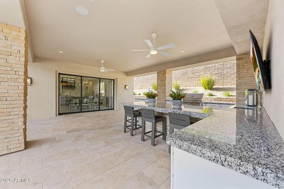 Real Estate Picture 60