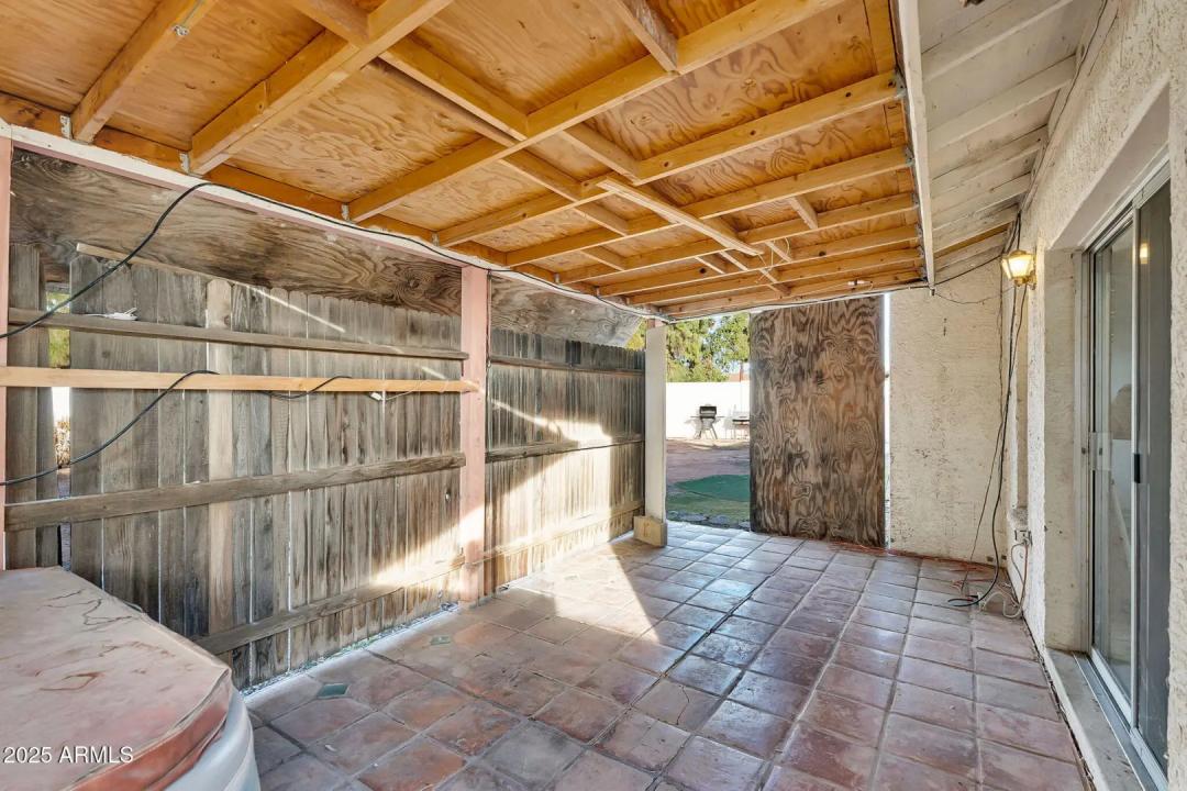 Real Estate Picture 30