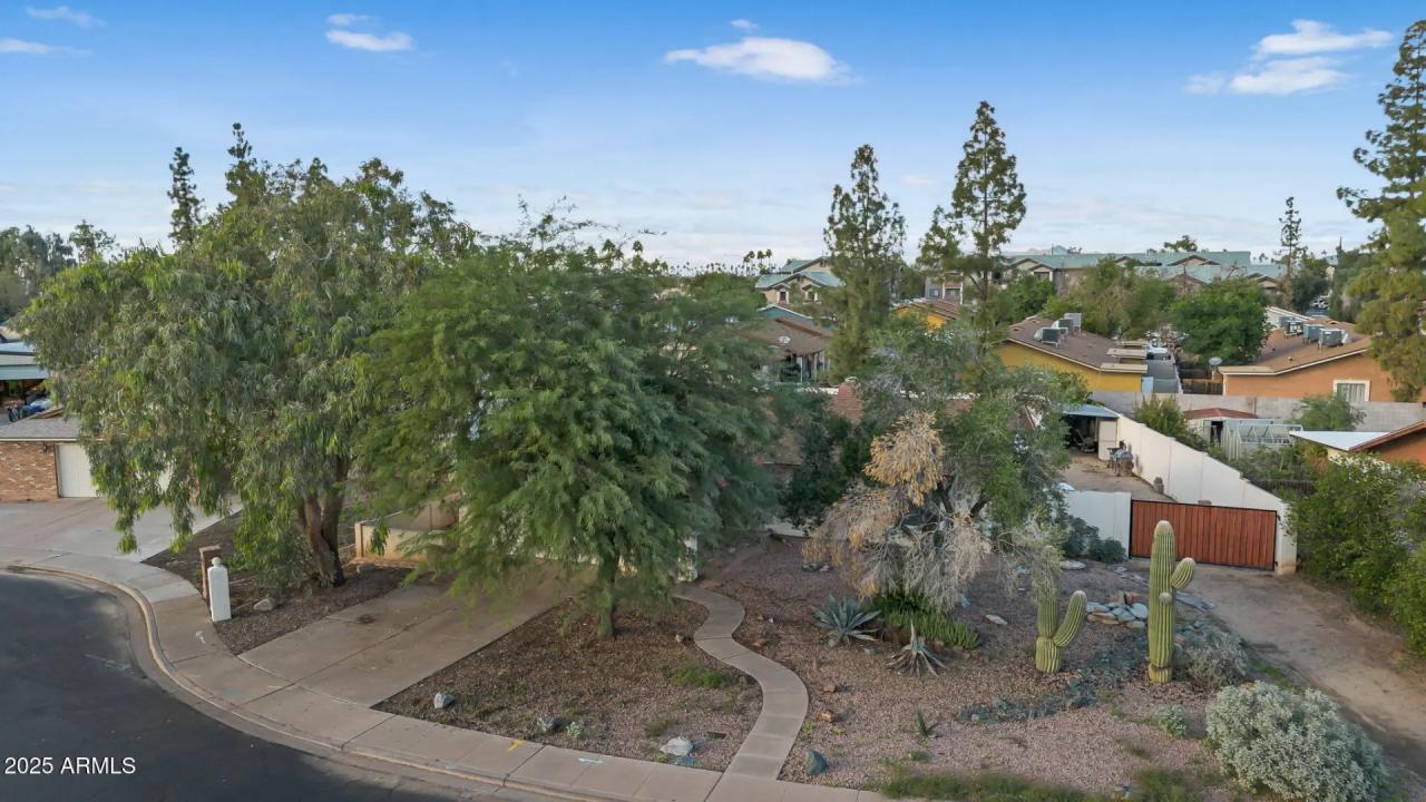 Real Estate Picture 41