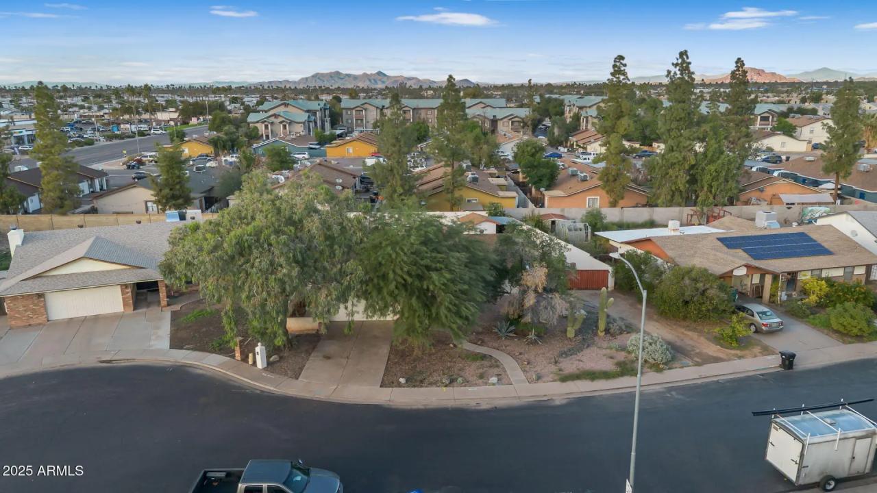 Real Estate Picture 43