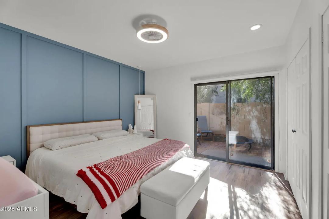 Real Estate Picture 5