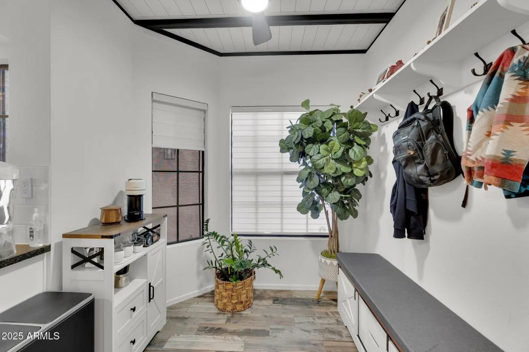 Real Estate Picture 29