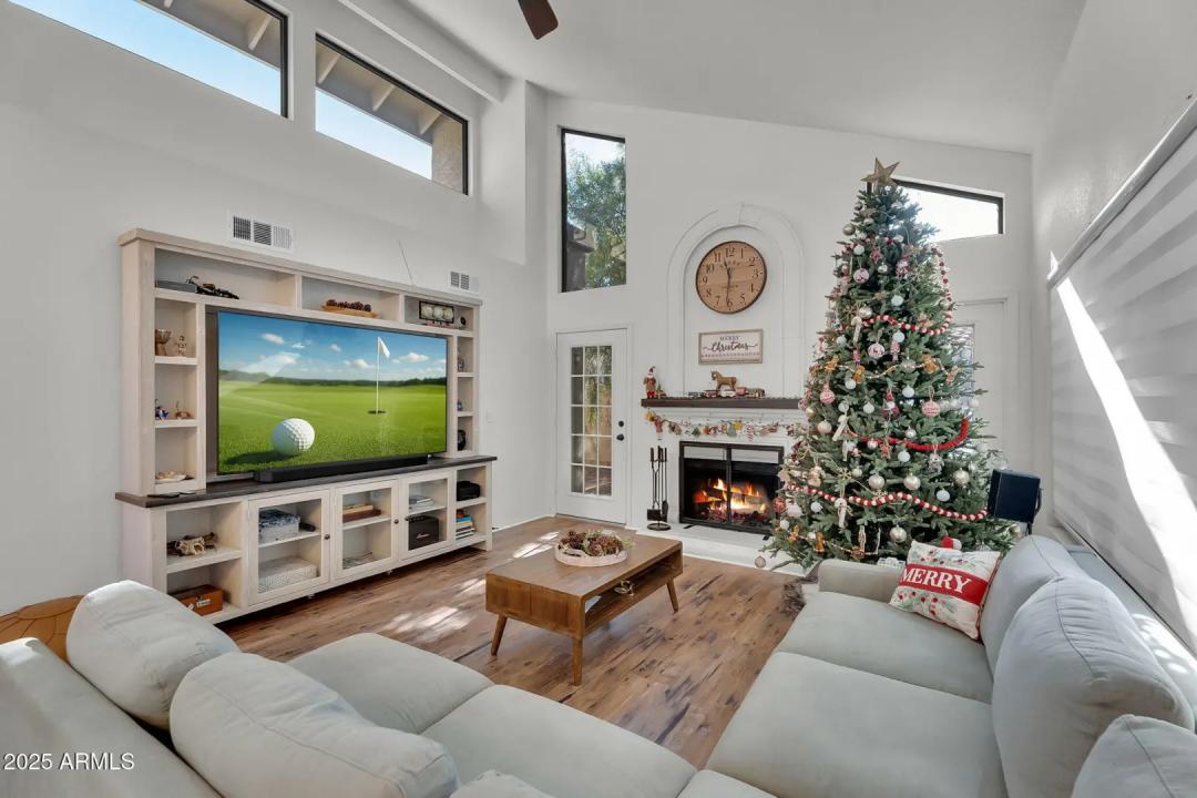 Real Estate Picture 2