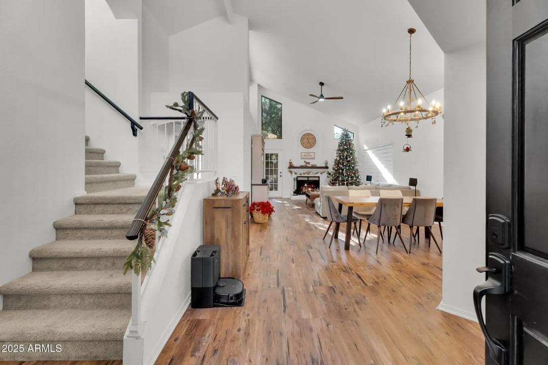 Real Estate Picture 35