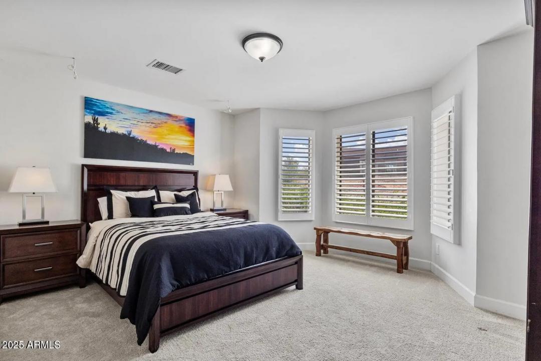 Real Estate Picture 21