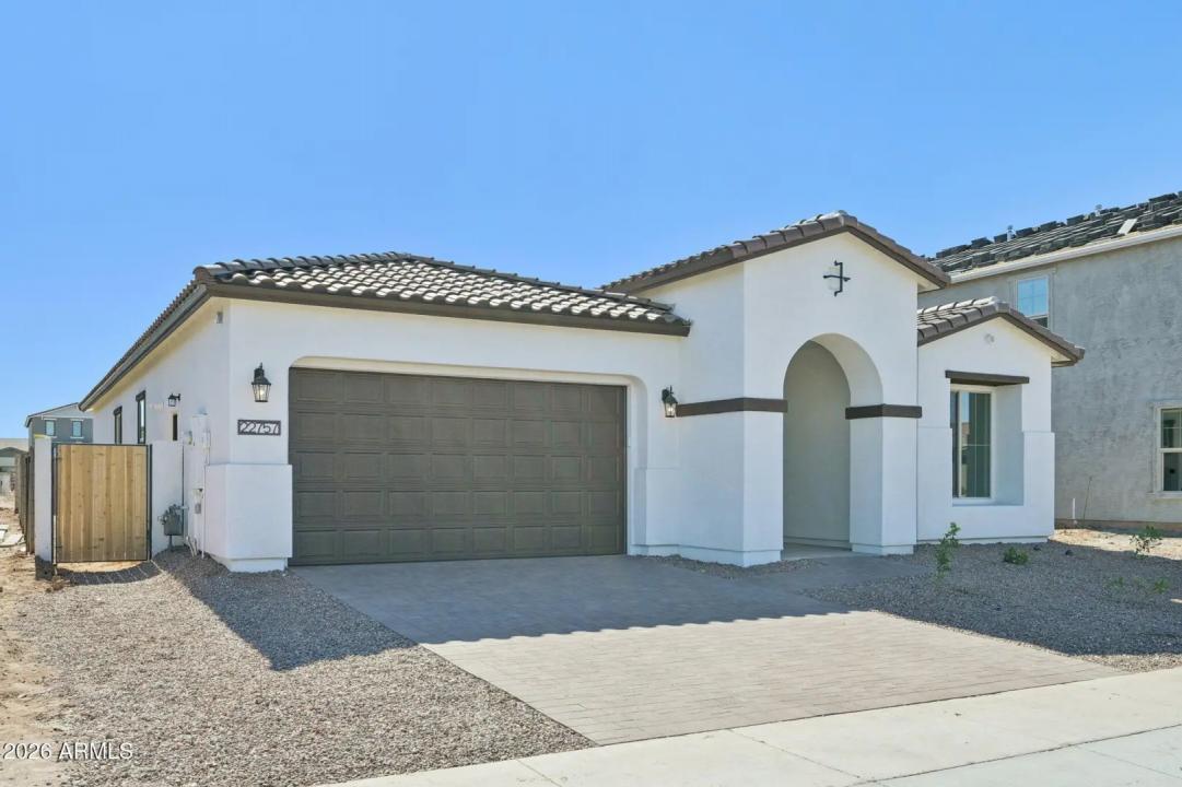 Real Estate Picture 2