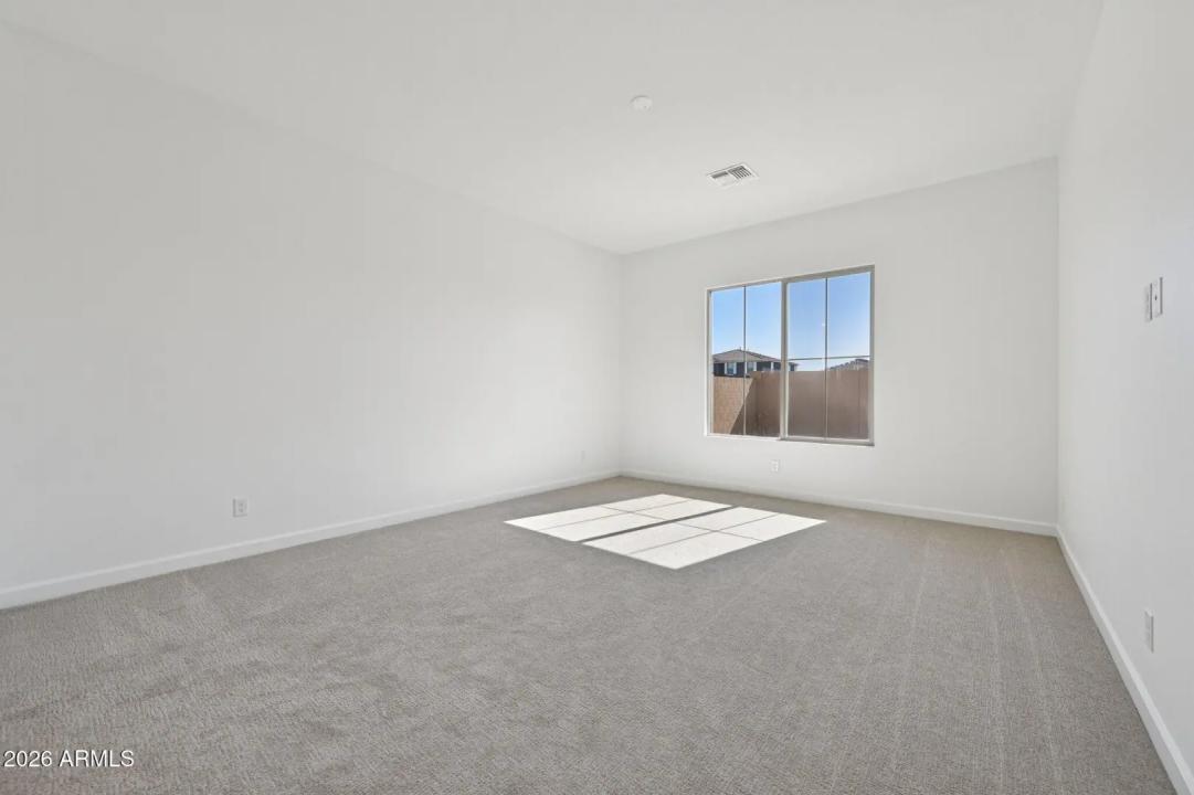 Real Estate Picture 29