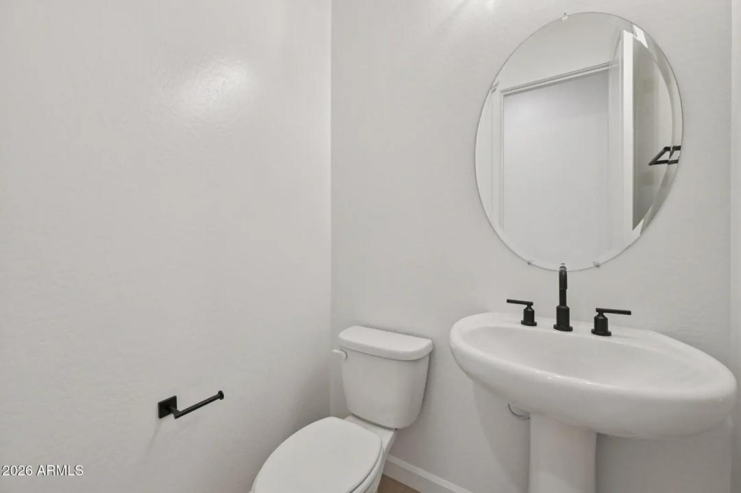Real Estate Picture 38