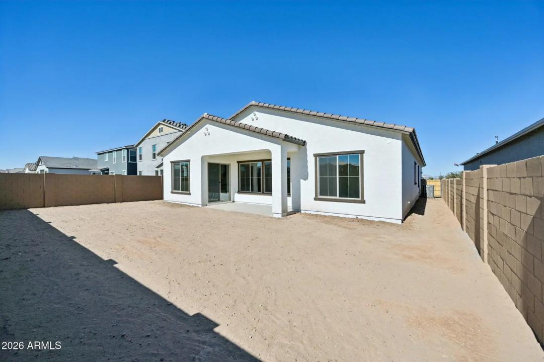 Real Estate Picture 42