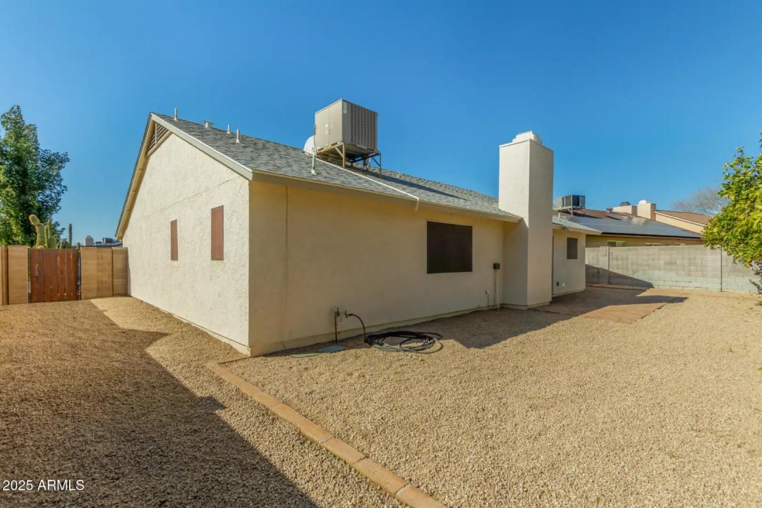 Real Estate Picture 28