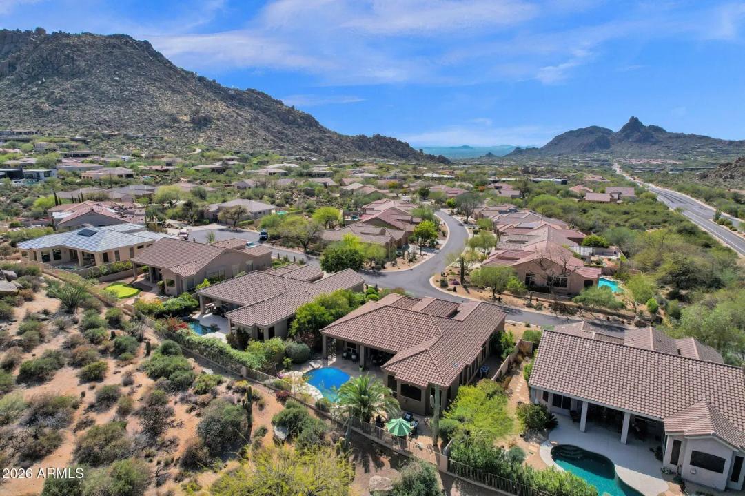 Real Estate Picture 37