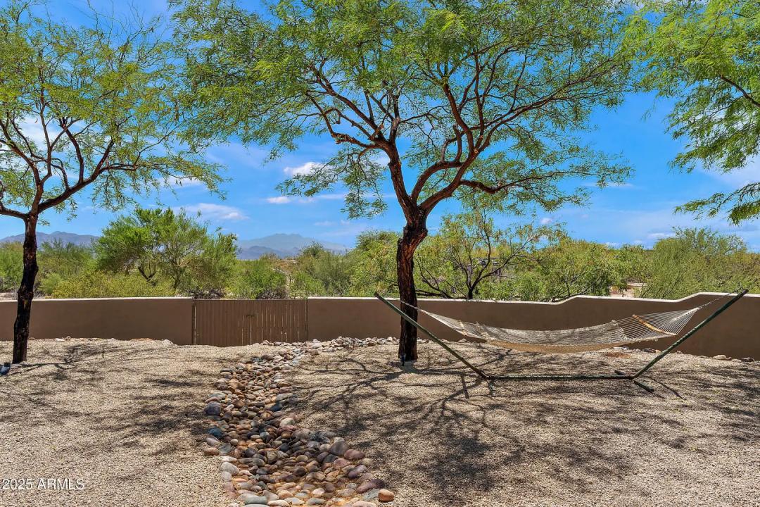 Real Estate Picture 29