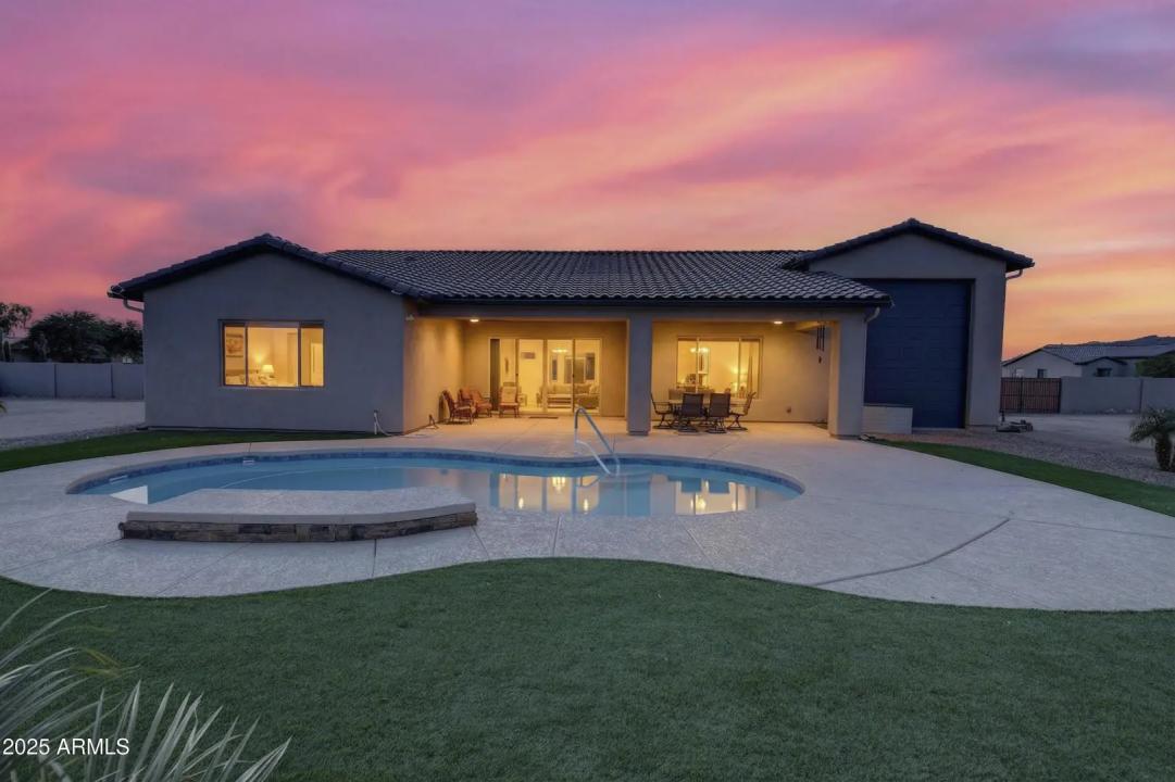 Real Estate Picture 34