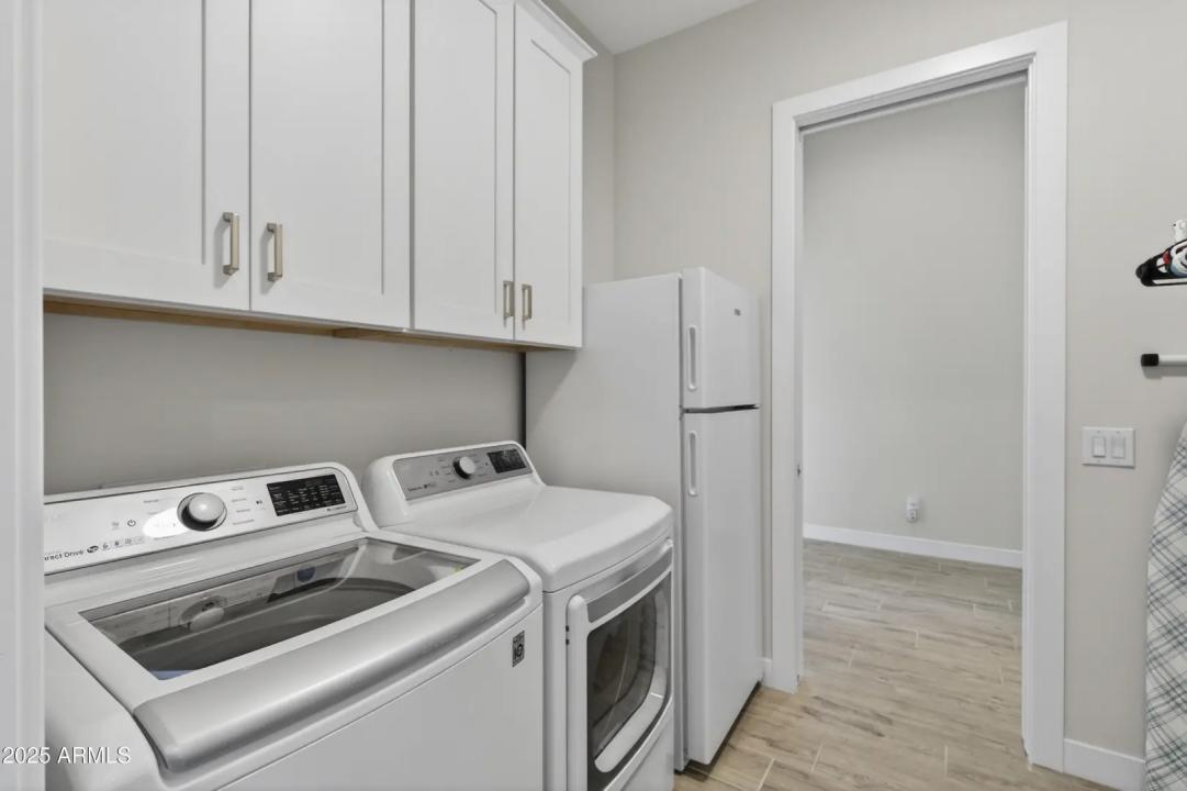 Real Estate Picture 22