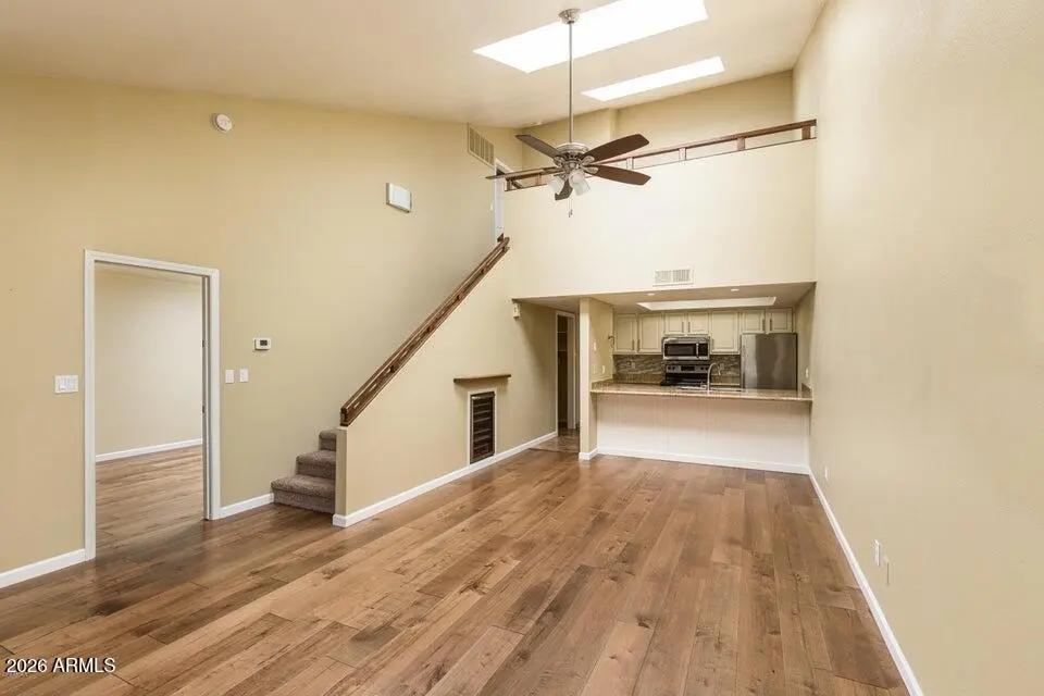 Real Estate Picture 2