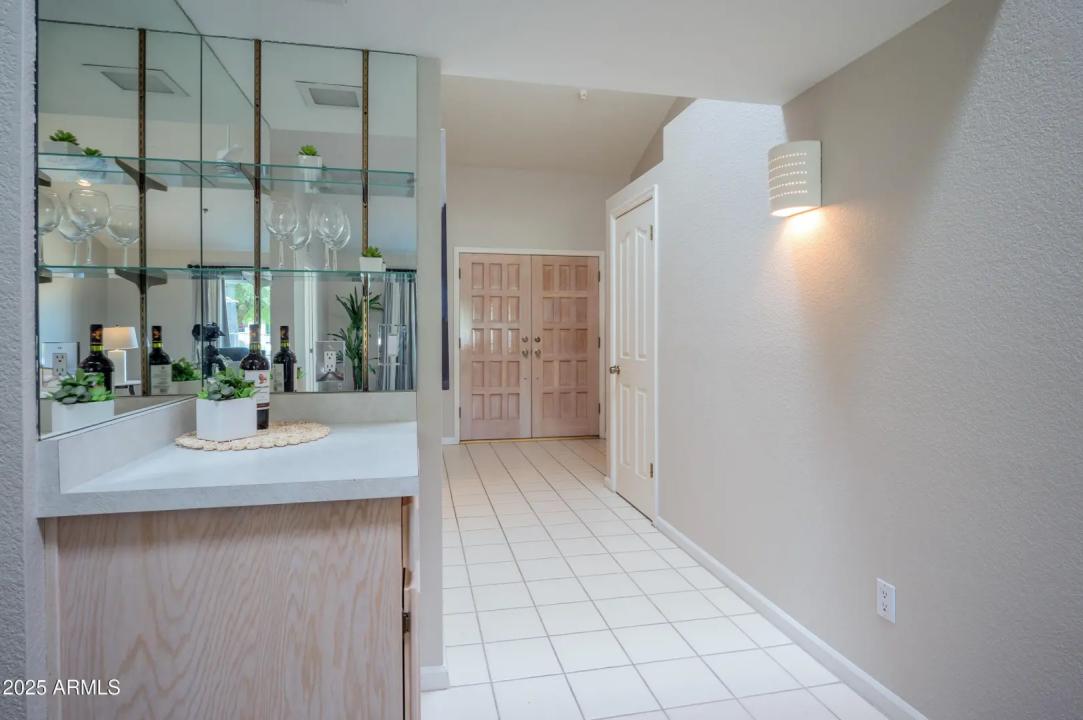 Real Estate Picture 6