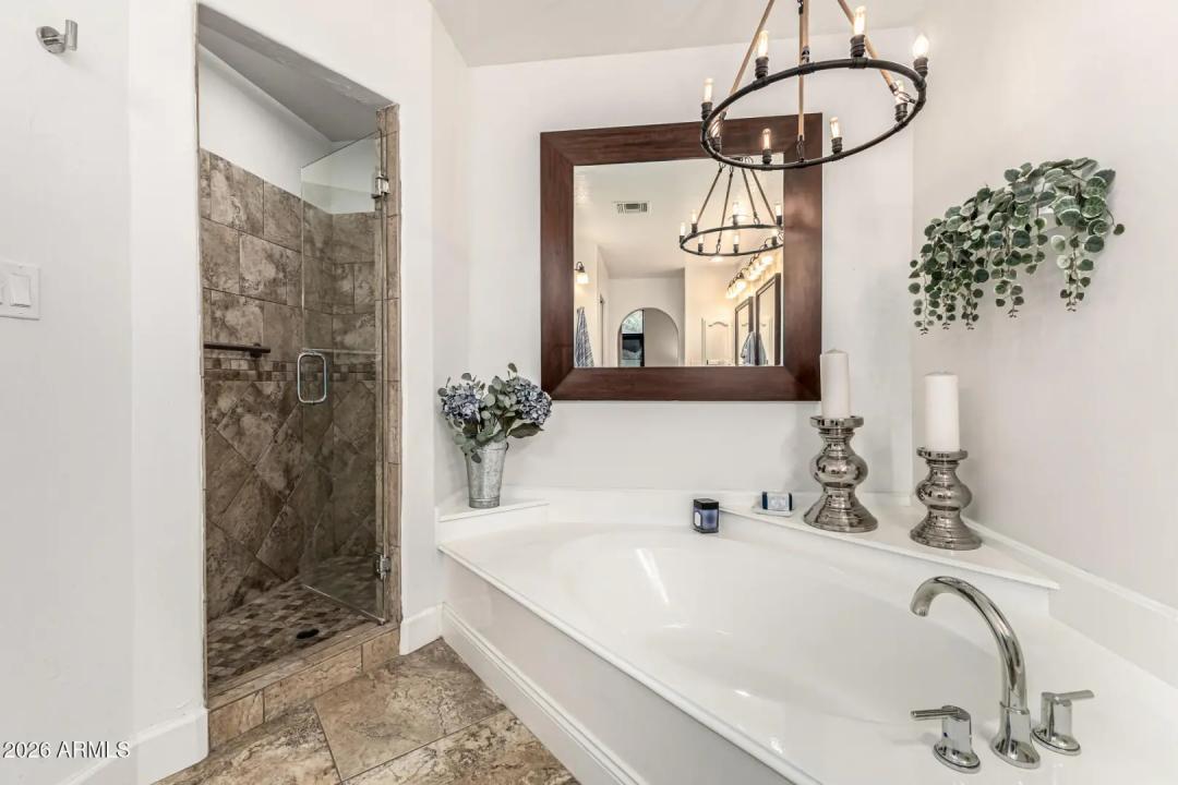 Real Estate Picture 18