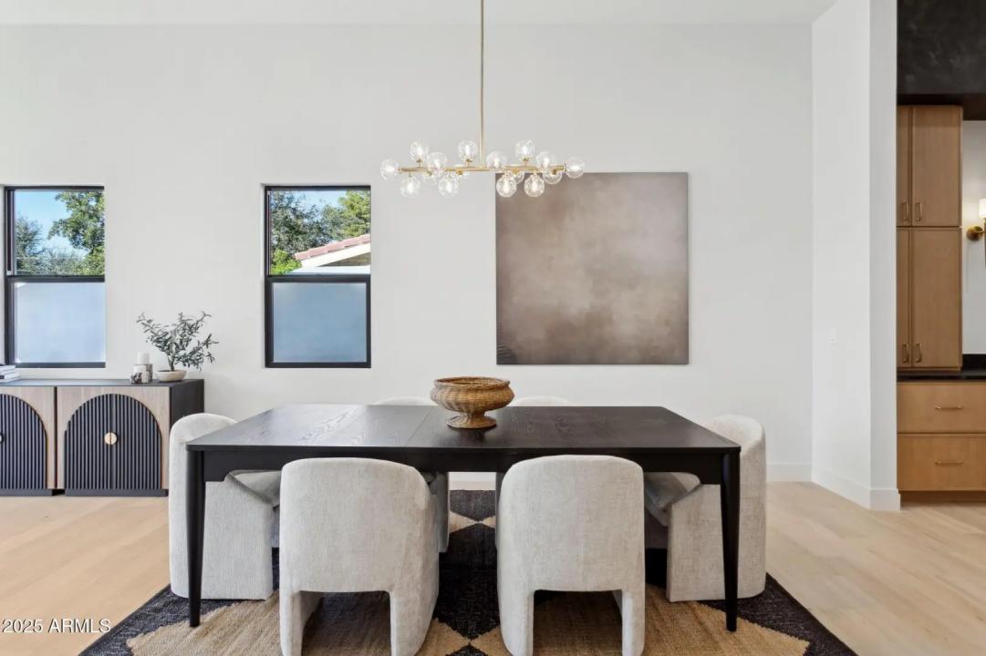 Real Estate Picture 15