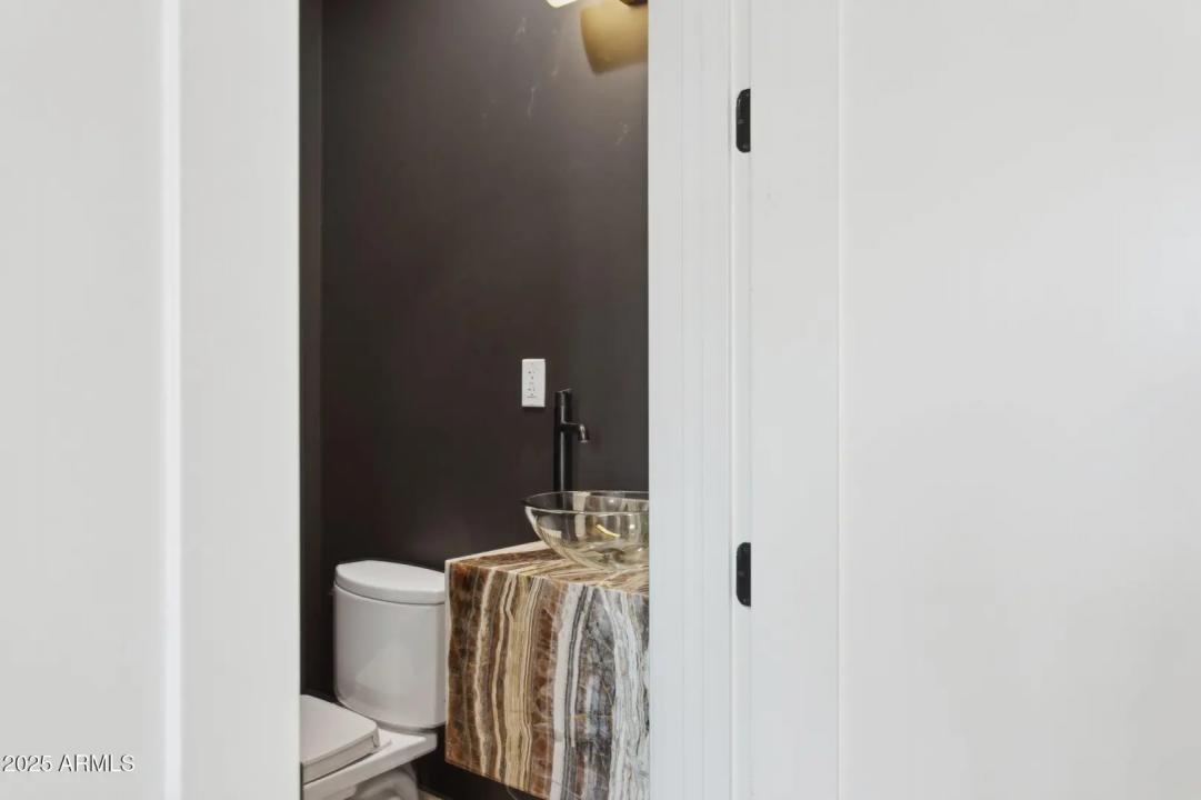 Real Estate Picture 22