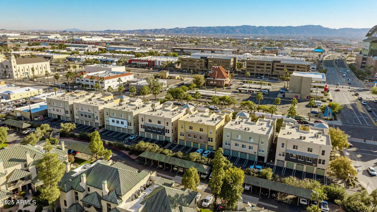 Real Estate Picture 27