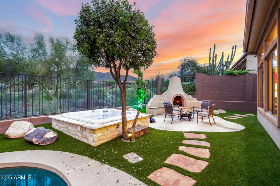 Real Estate Picture 2