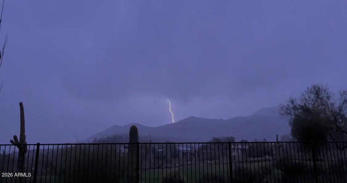 Real Estate Picture 40