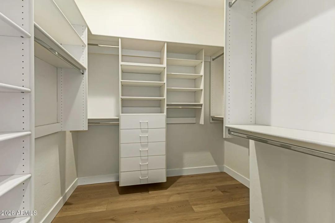 Real Estate Picture 20