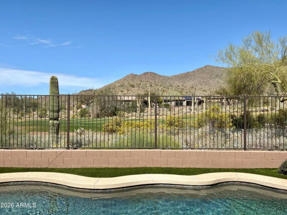 Real Estate Picture 27