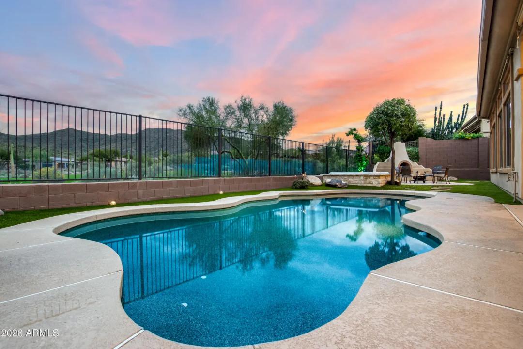 2302 W HAZELHURST Drive Anthem AZ 85086