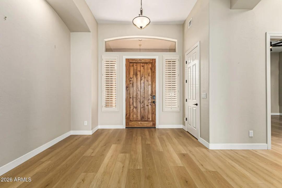 Real Estate Picture 29