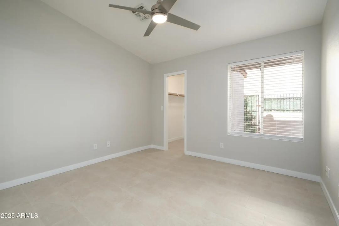 Real Estate Picture 6