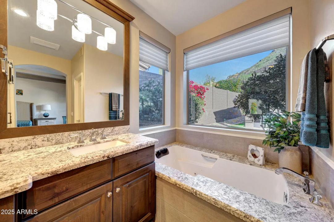 Real Estate Picture 39