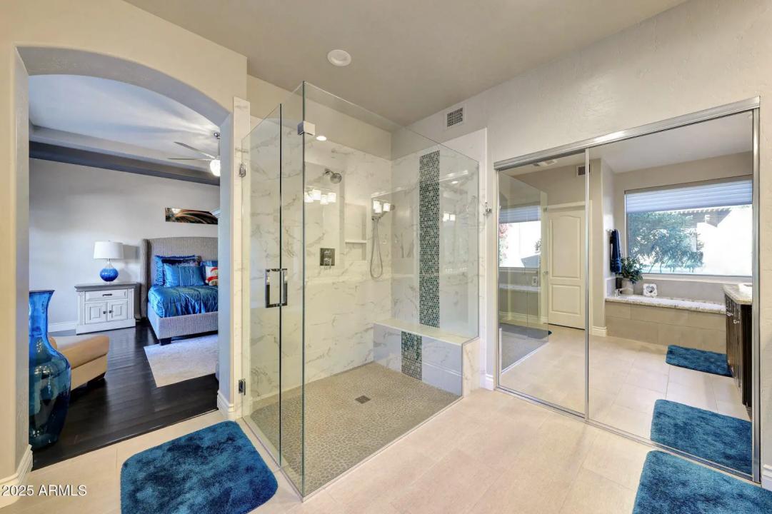 Real Estate Picture 40