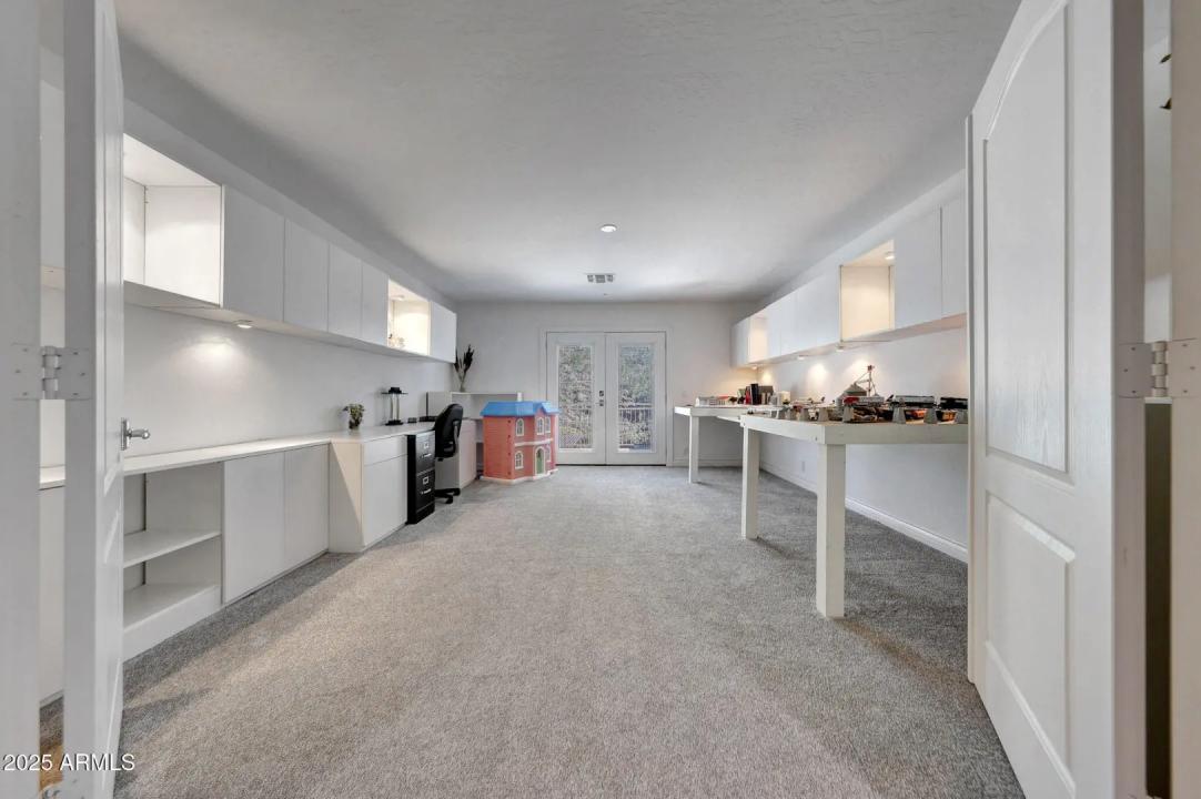 Real Estate Picture 48