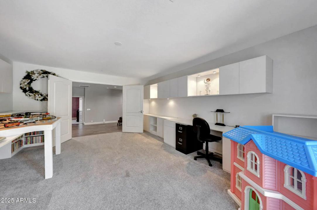 Real Estate Picture 49