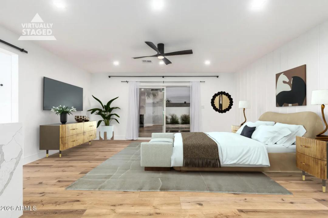 Real Estate Picture 13