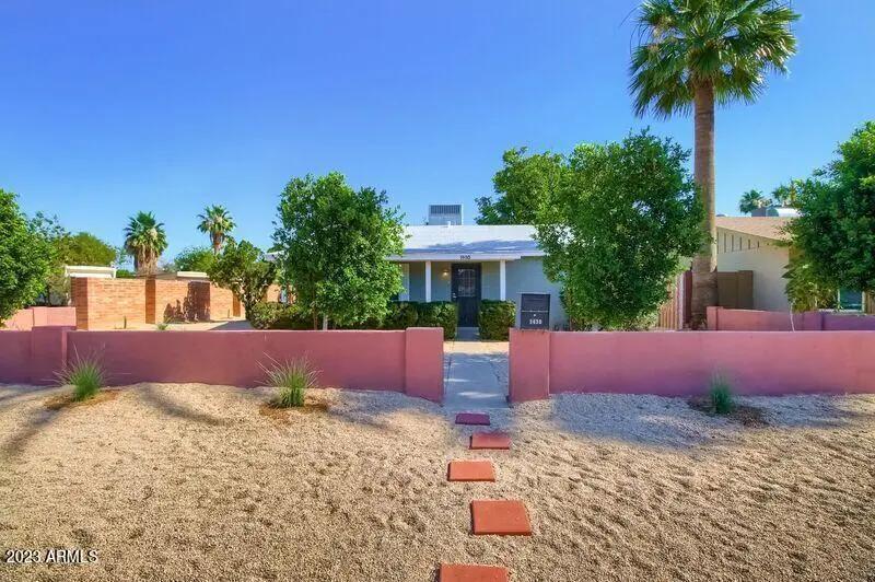 Real Estate Picture 1